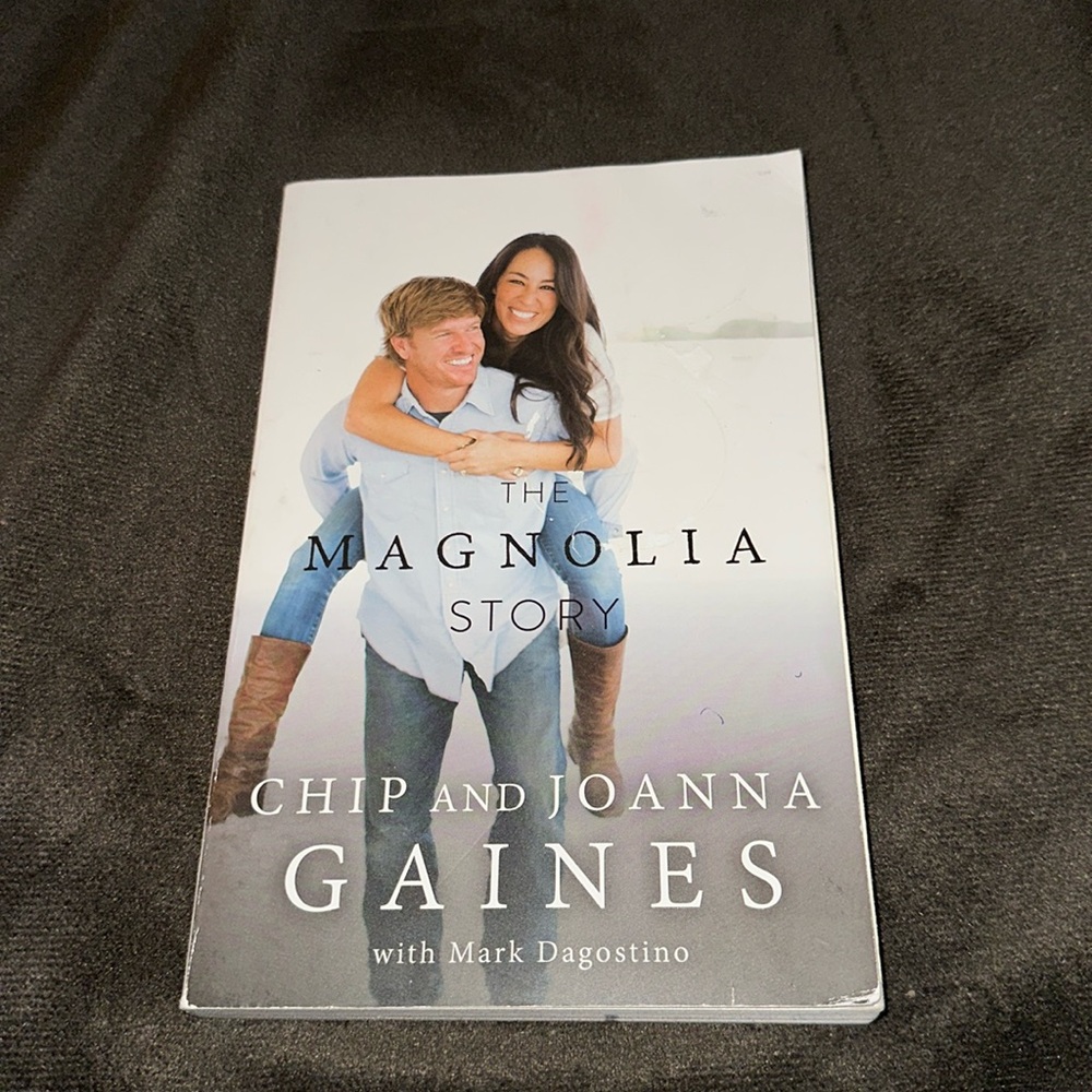 The Magnolia story by Chip and Joanna Gaines paperback